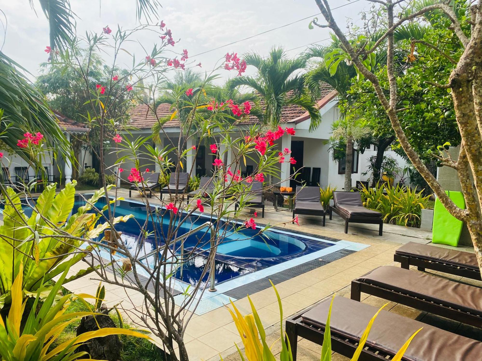 Sujeewani Villa Negombo Exteriér fotografie