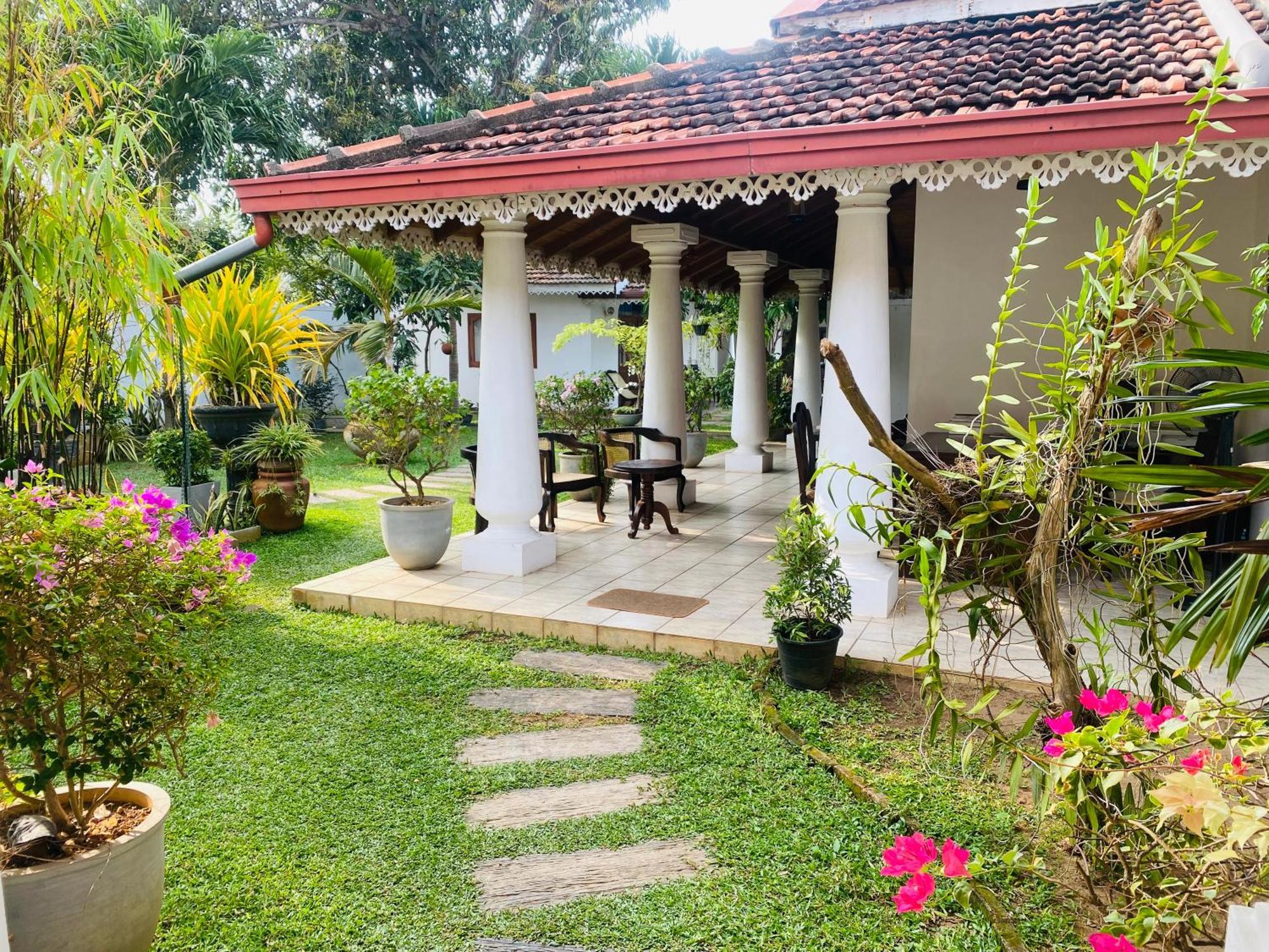 Sujeewani Villa Negombo Exteriér fotografie